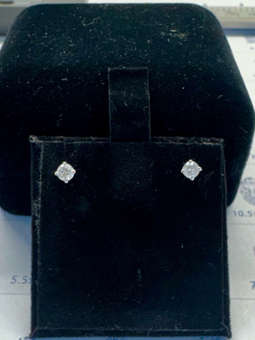 Classic Round Diamond Stud Earrings
